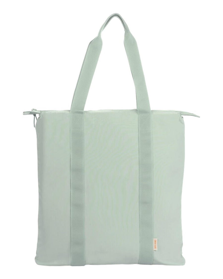 Bay — front